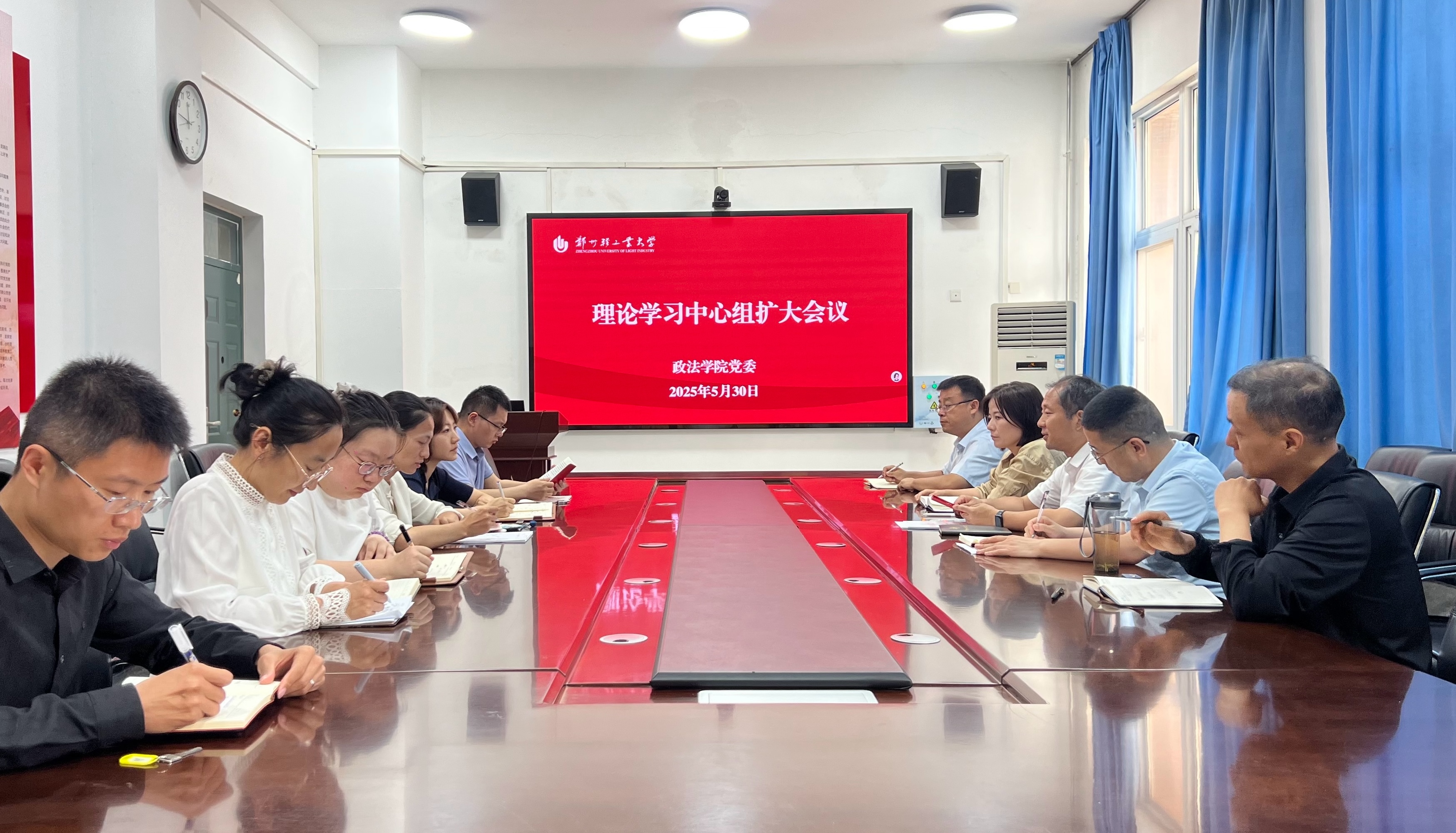 皇冠体育